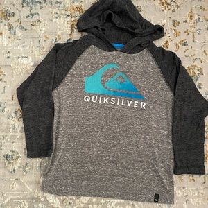 Boys size 4 Quicksilver shirt